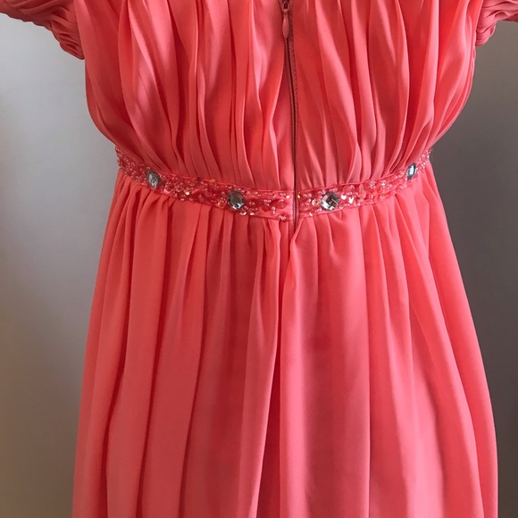 Semi Formal Dress - Picture 6 of 8